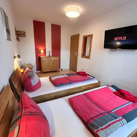 Landeskrone Holiday home *